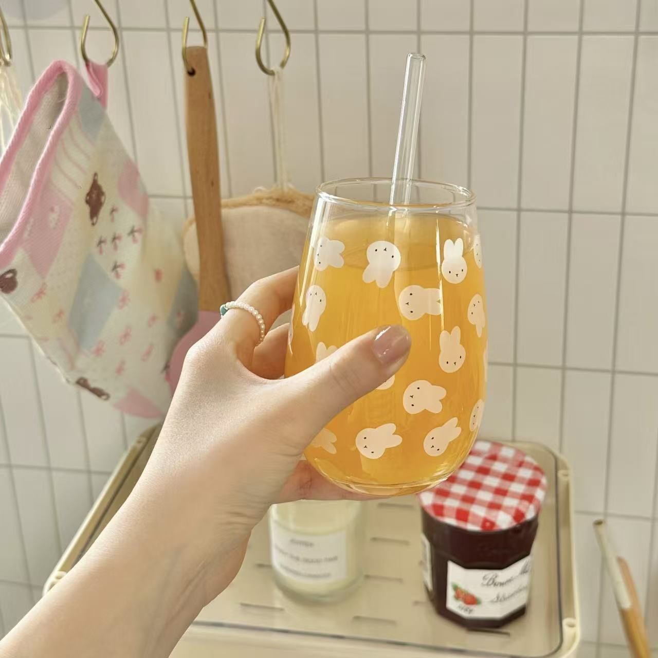 كوب زجاجي مطبوع عليه أرنب ميفي - مراجعة Coffee Tea وسعره