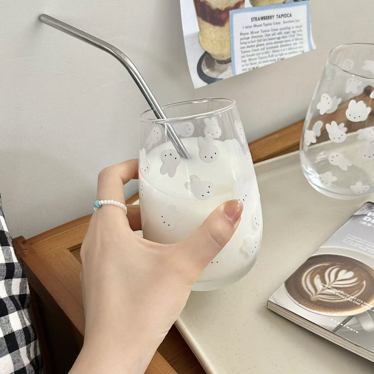 كوب زجاجي مطبوع عليه أرنب ميفي - مراجعة Coffee Tea وسعره