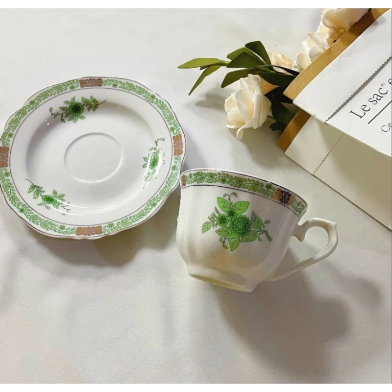 طقم فنجان شاي وصحن من البورسلي - مراجعة Coffee Tea Green وسعره