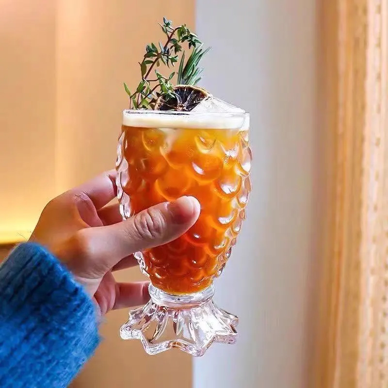 زجاجة ماء منقوشة بتصميم عتيق،  - مراجعة Coffee Tea Difference وسعره